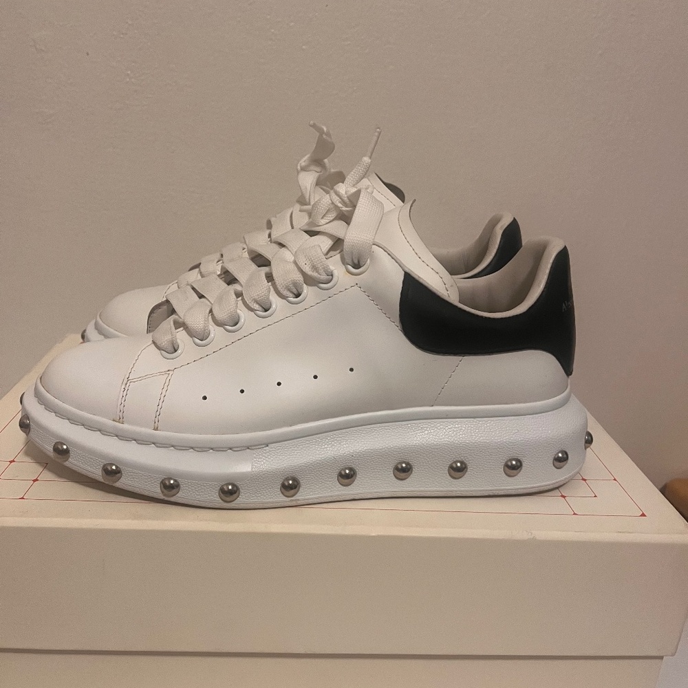 Alexander McQueen Studded Oversized Sneaker White Size 40